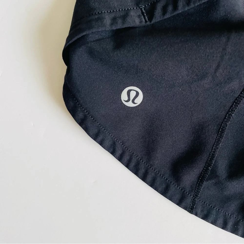 Lululemon SIZE 2 TALL Speed Up MR midrise 5” shorts in black